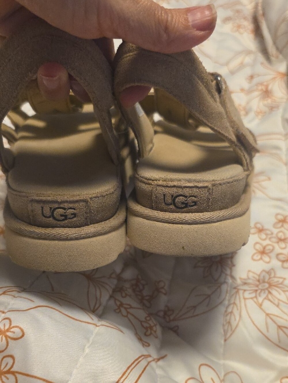 UGG Women’s Sand Suede Fisherman-Style Platform Sandals - Picture 5 of 9